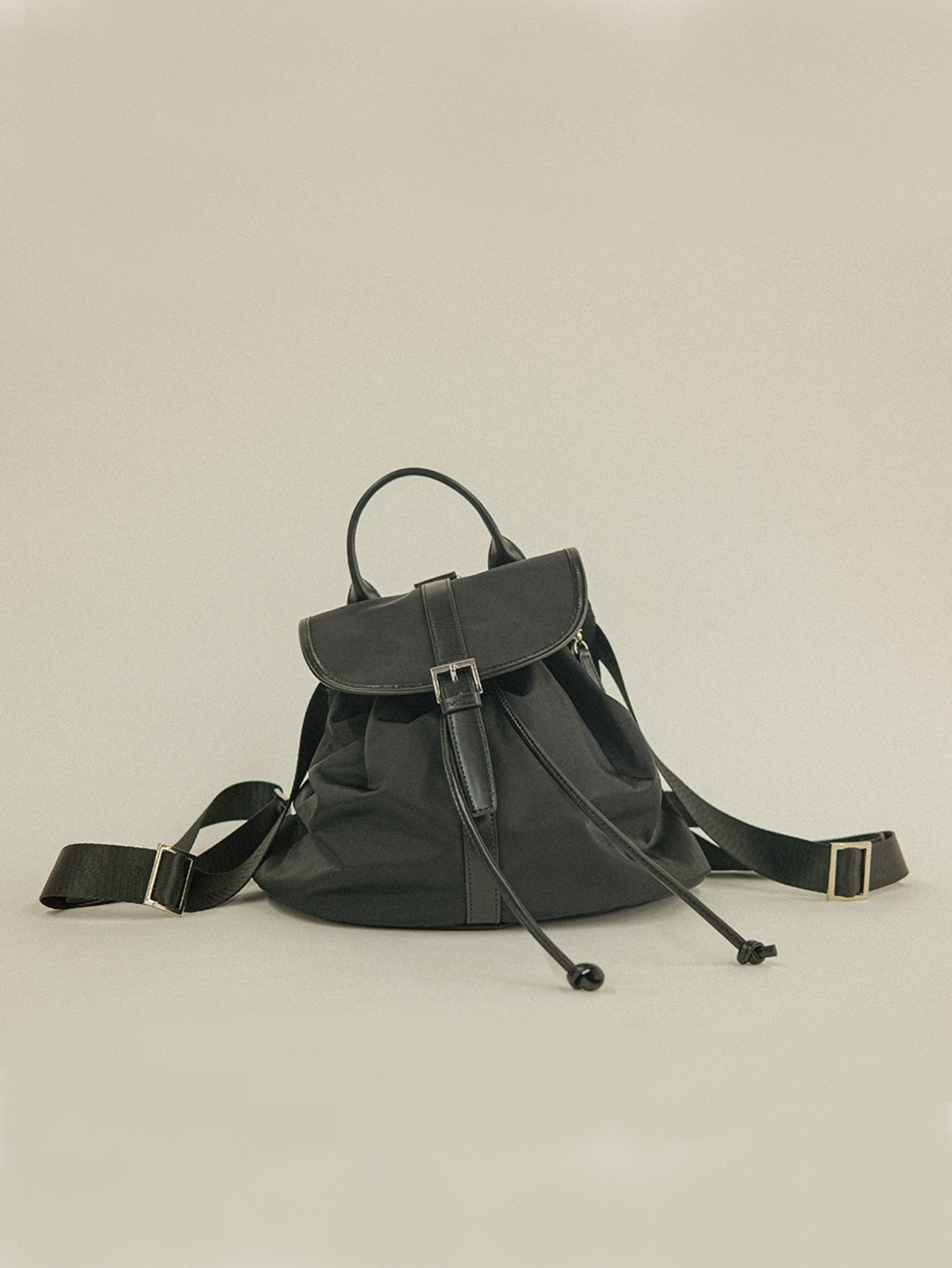 韓国商品/TUET TOI Fraise Backpack 韓国商品/TUET TOI Fraise Backpack